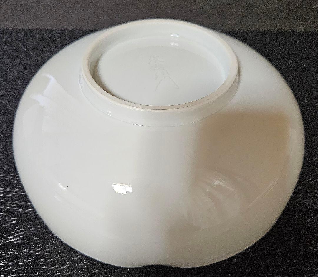 有田焼　厚生労働省認定『現代の名工』奥川俊右衛門作　白磁　彫り竹文様　菓子鉢