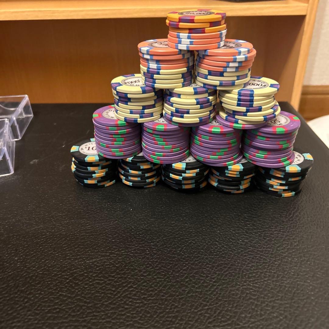 ミラノ　 ポーカーチップセット 134枚　おまけ　ケース付き