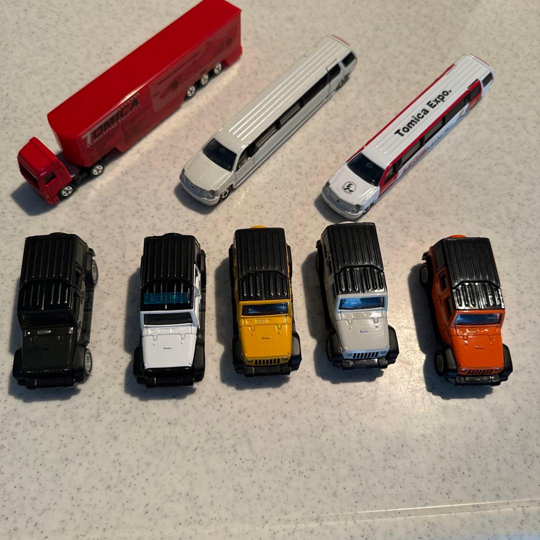 トミカ8台セット