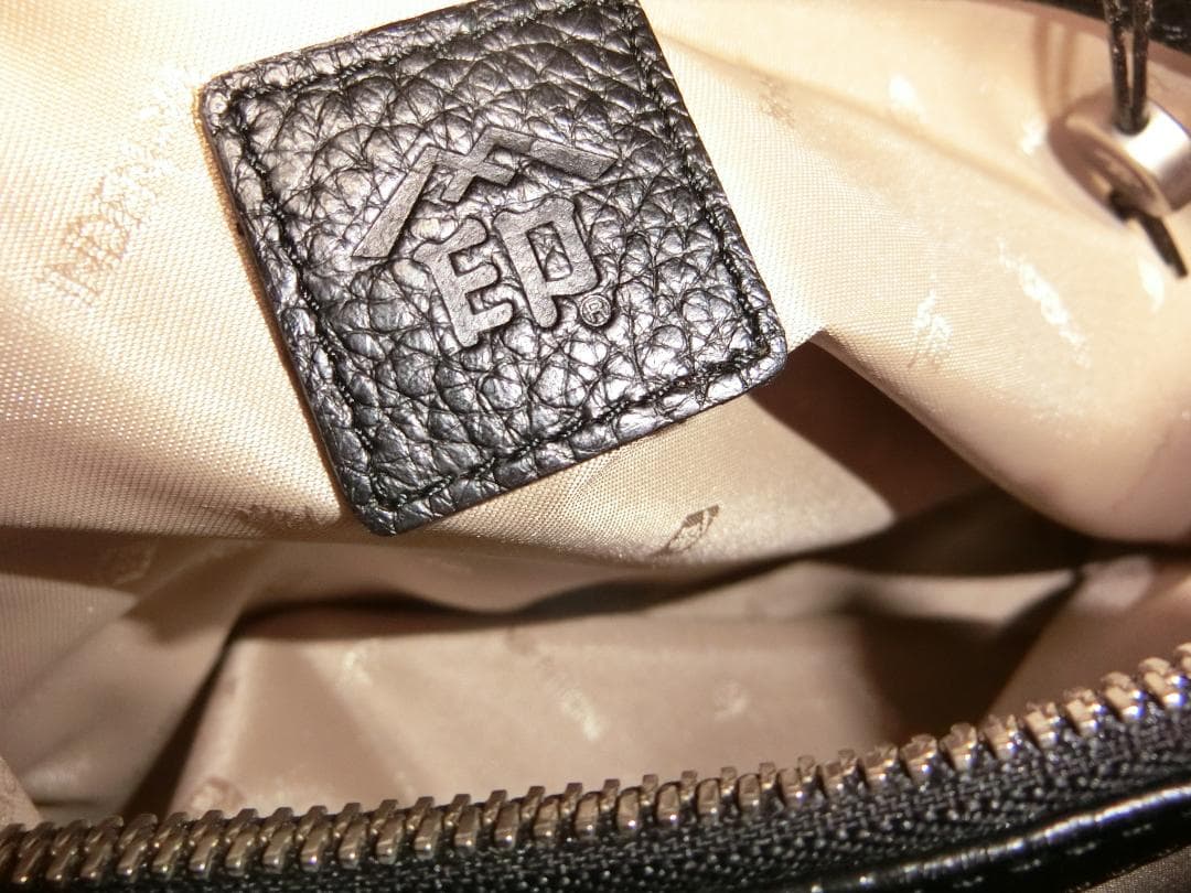 甲州 印伝 みぃはむです