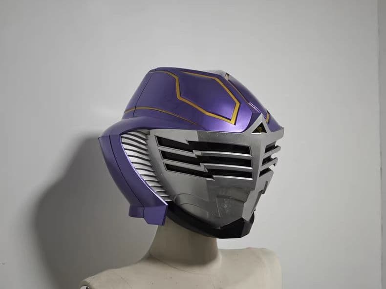 仮面ライダー王蛇 ヘルメット 大人用 着用可能 コスプレ