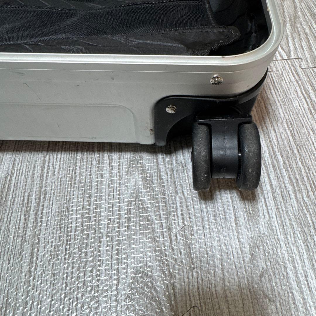 ゼロハリバートン　キャリーケース Geo Aluminum 3.0