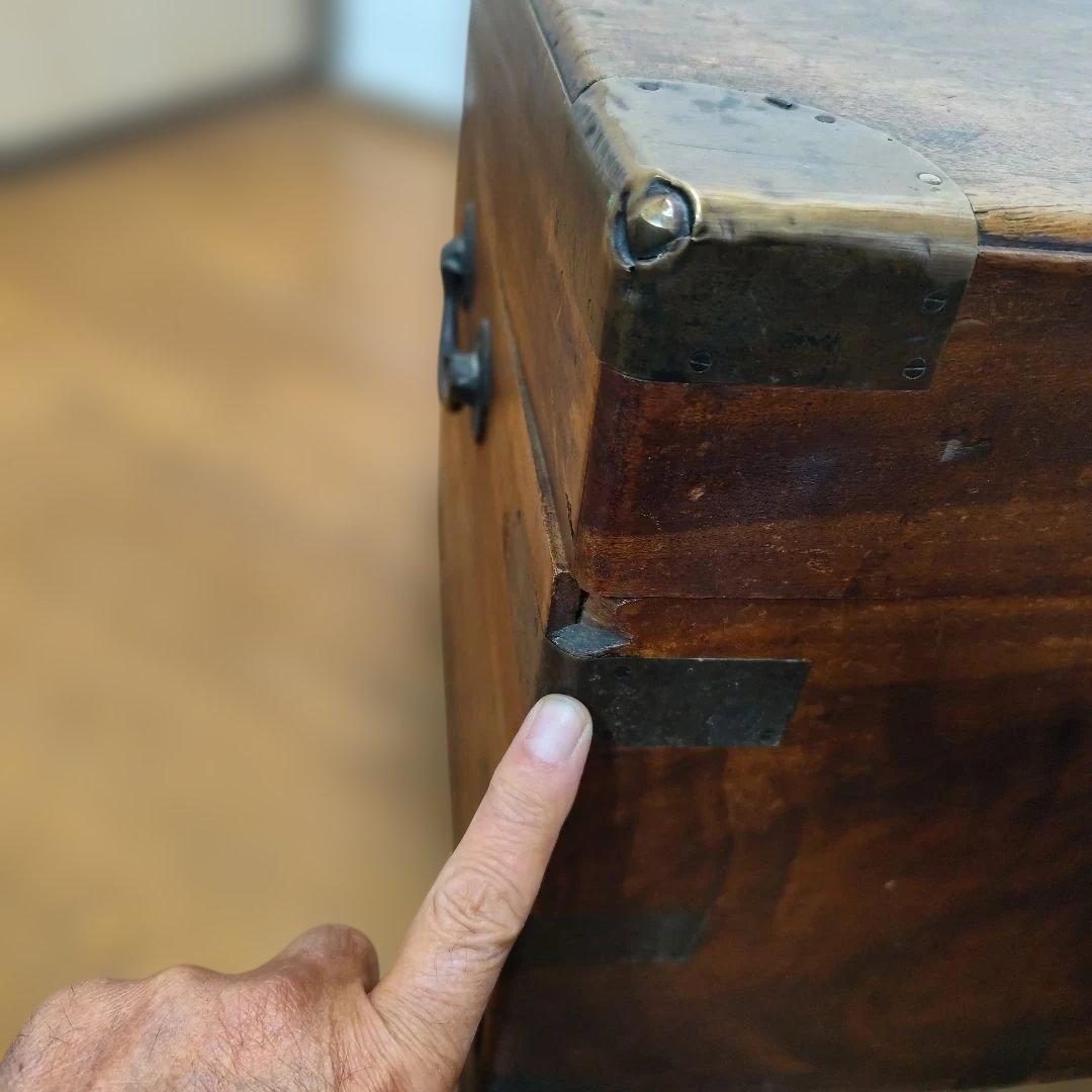 アンティーク 木製収納箱 大きめ 真鍮金具 飴色