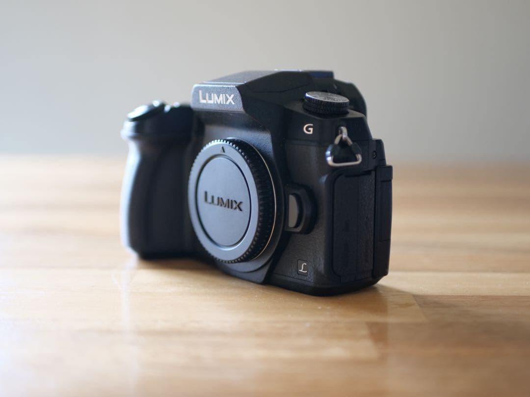 DMC-G8 Lumixミラーレス一眼カメラ 新品バッテリー付