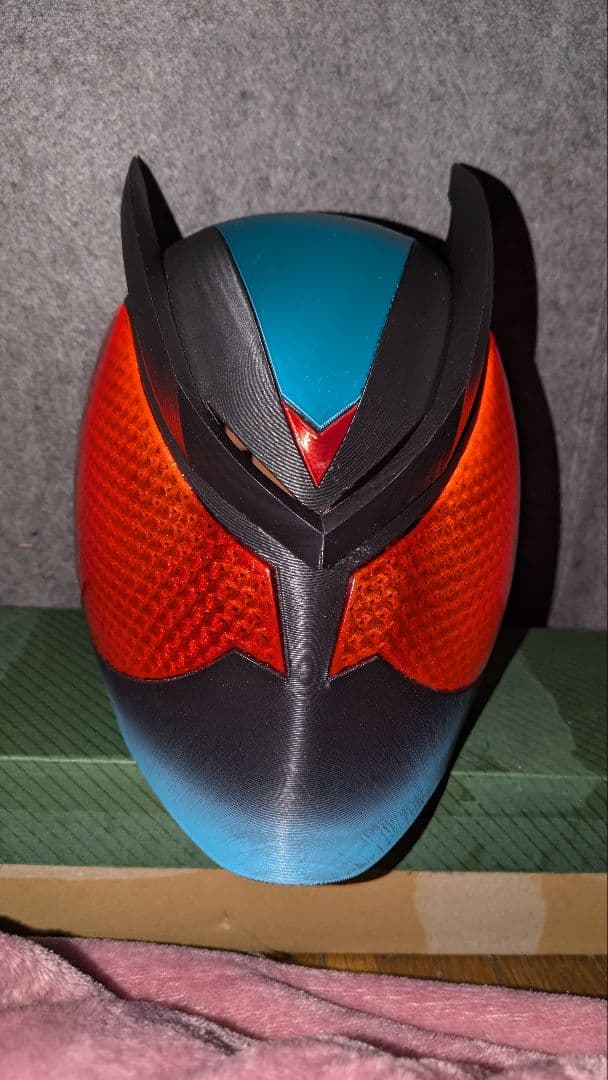 仮面ライダーゼッツ風・プロップサイズマスク