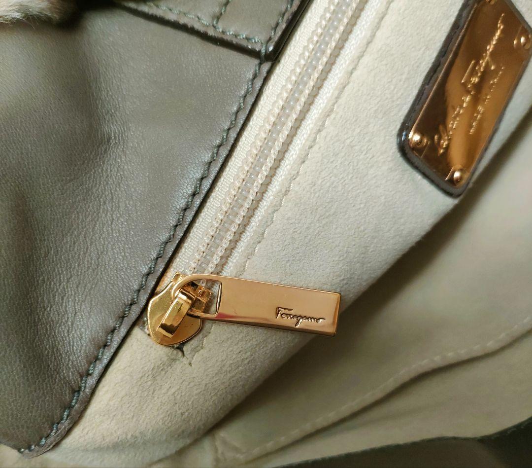 Salvatore Ferragamo ラビットファー×スウェード ハンドバッグ