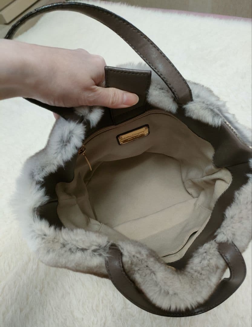 Salvatore Ferragamo ラビットファー×スウェード ハンドバッグ