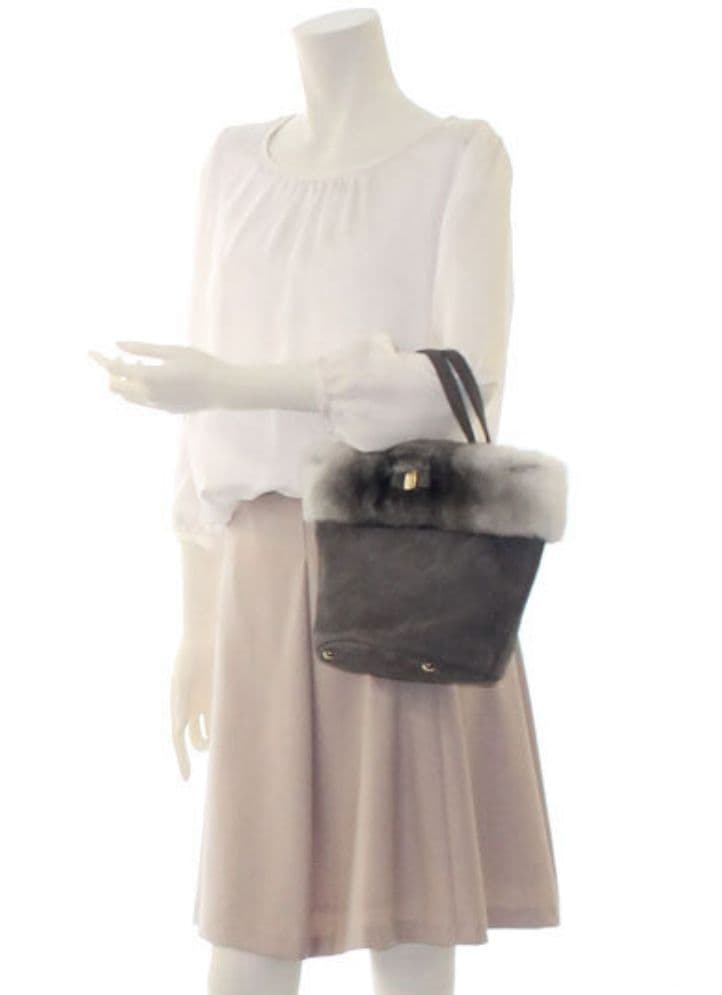 Salvatore Ferragamo ラビットファー×スウェード ハンドバッグ