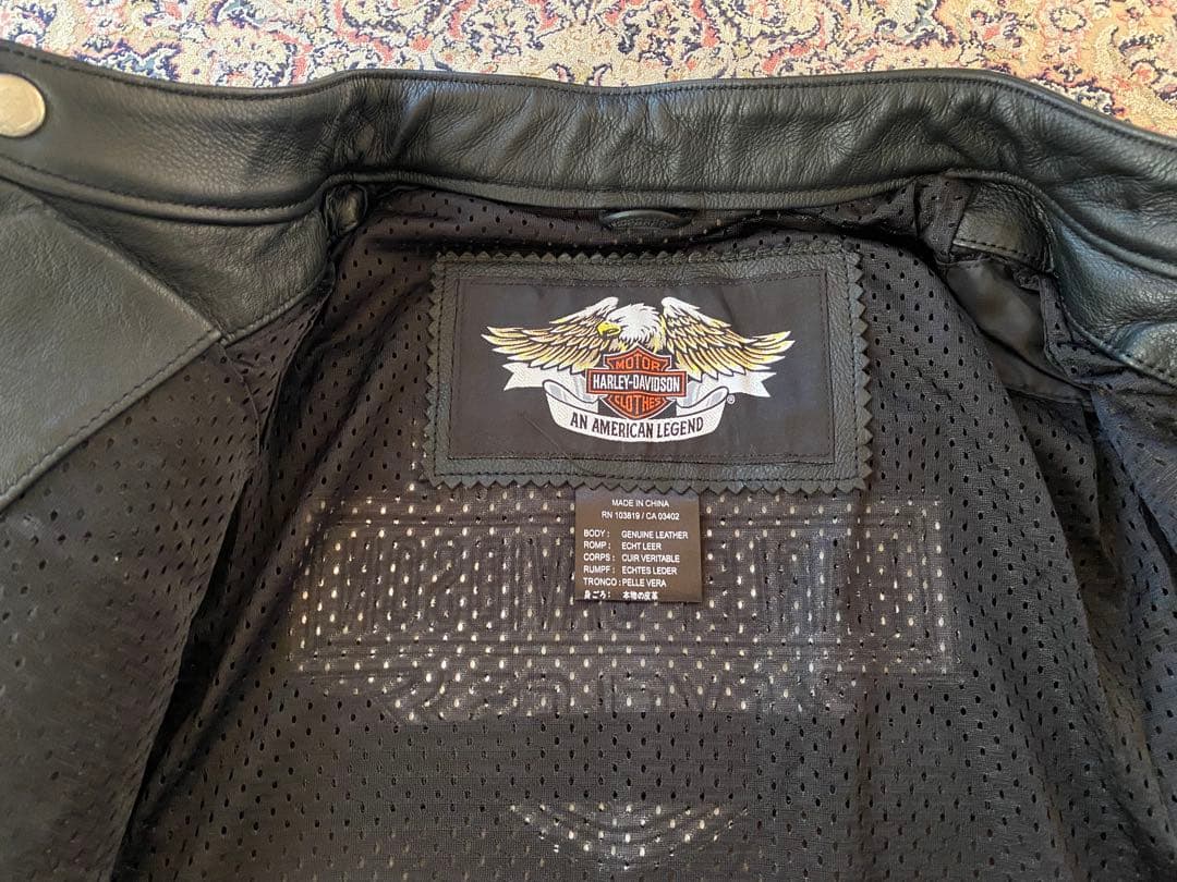 新品未使用HARLEY-DAVIDSON 迷彩レザーロゴジャケット 在庫限り