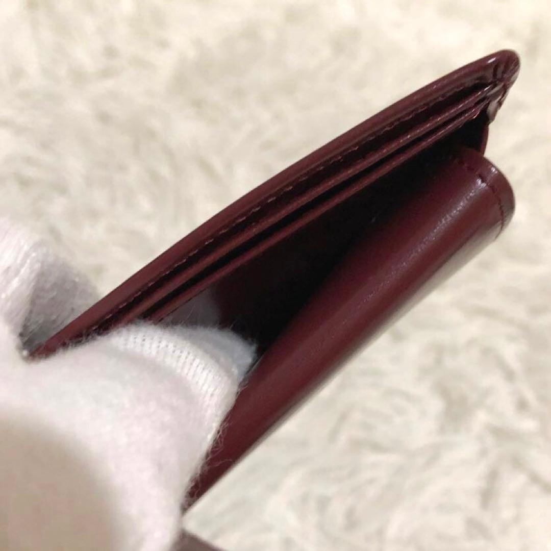 未使用✨カルティエ　 レザー　二つ折り財布 マストライン ボルドー系