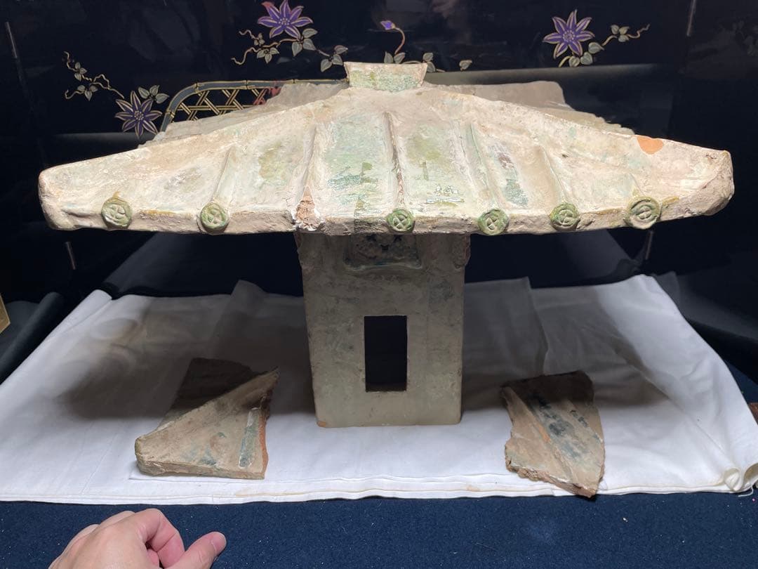 漢代陶器。漢時代。漢綠釉。約2000年。古美術。骨董品。殘品。舊家蔵出し。