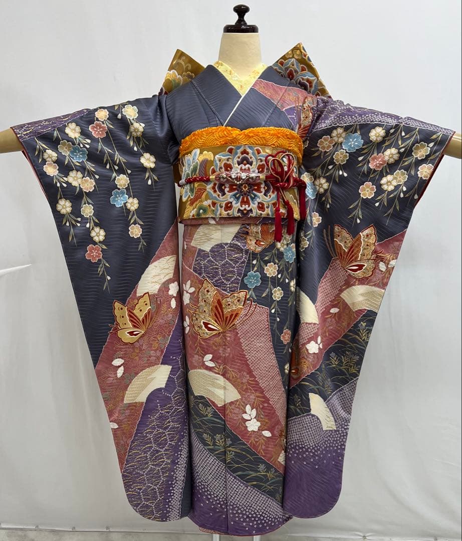 振り袖　フルセット　長襦袢　成人式　金彩加工　刺繍入り　セット　しつけ付　586