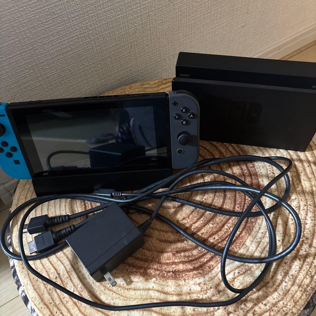 Nintendo Switch 本体 青/黒 ACアダプター付き