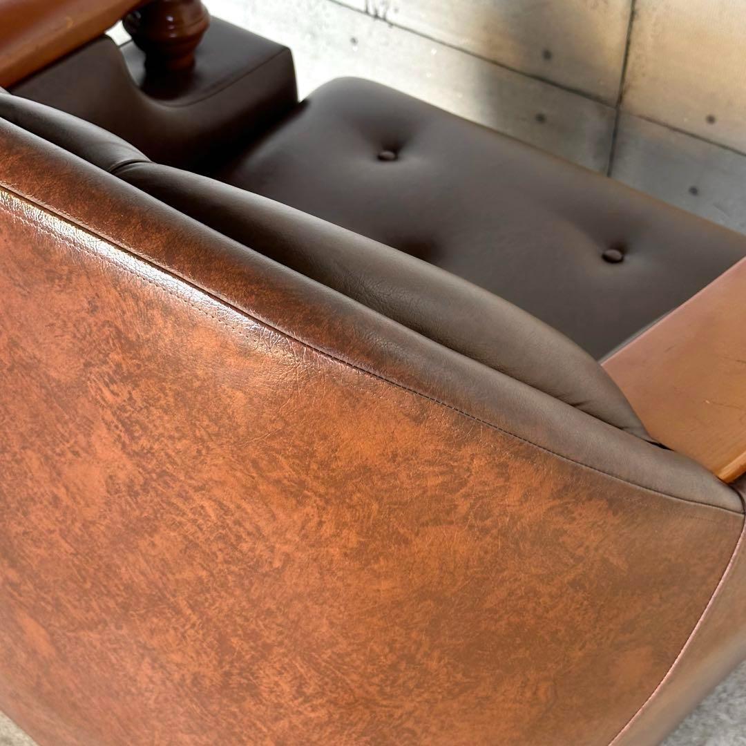 ✦70s✦チェスターフィールド調 PUレザー 1人掛けソファ　アンティーク