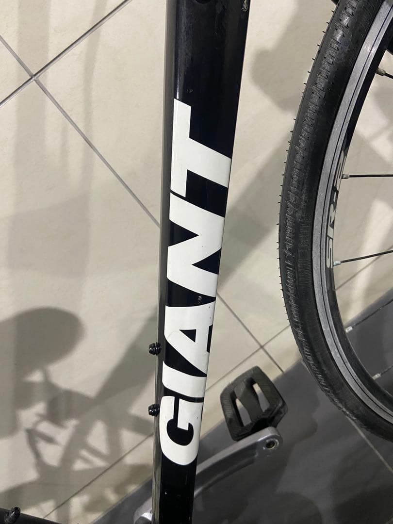 GIANT ESCAPE RX3 クロスバイク　ジャイアント　エスケープ4r3