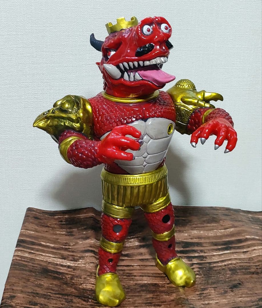 インディーズソフビ ルルベルトイ ピコピコ 万物の王 怪獣 ソフビ