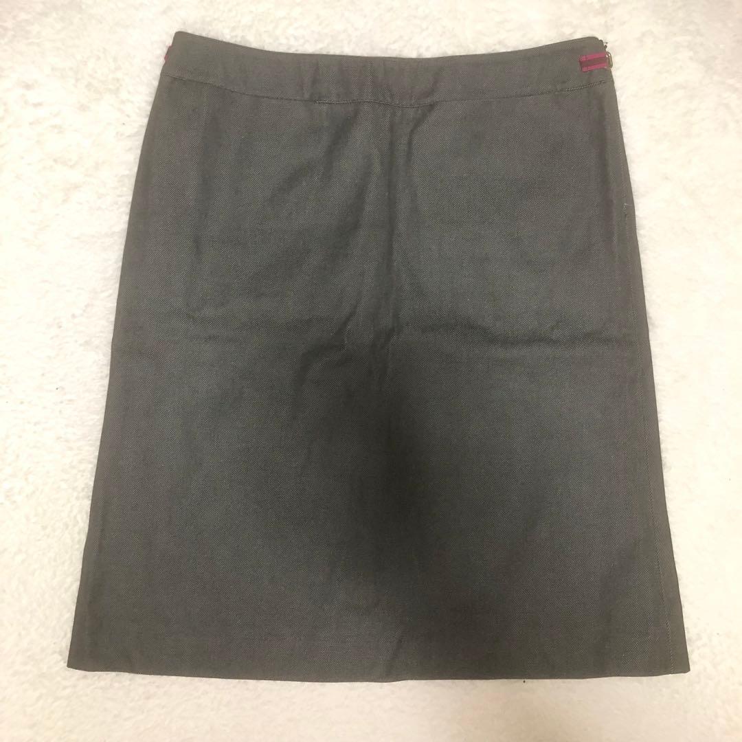miumiu ミュウミュウ　台形スカート　ひざ丈　ミニスカート　グレー　42