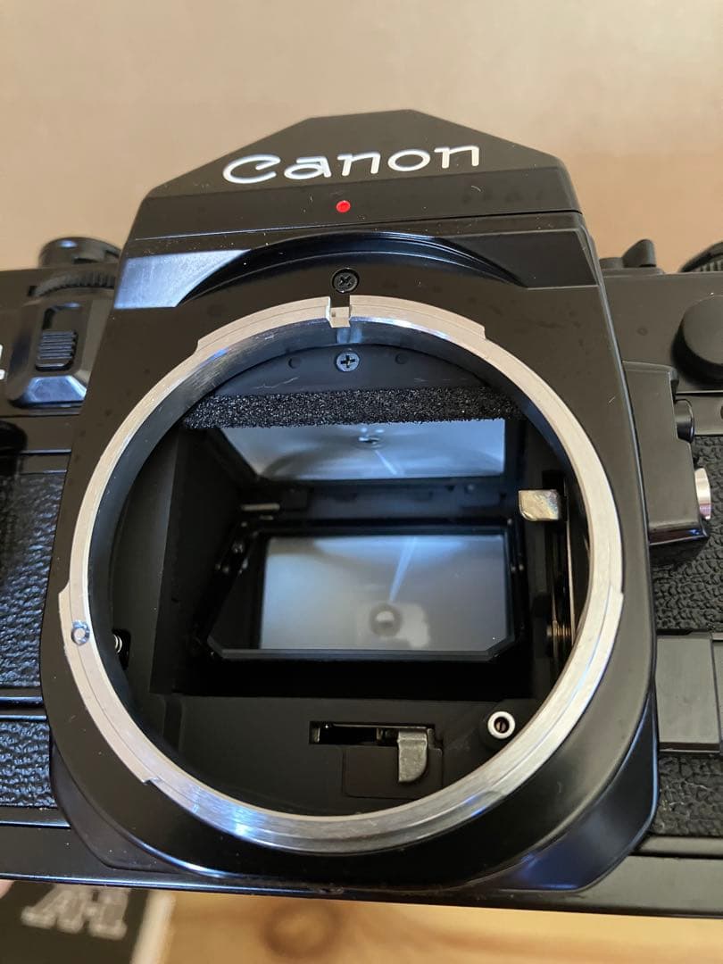 R*e様 Canon A-1 フィルム一眼レフカメラ 説明書、ストラップ付 極上