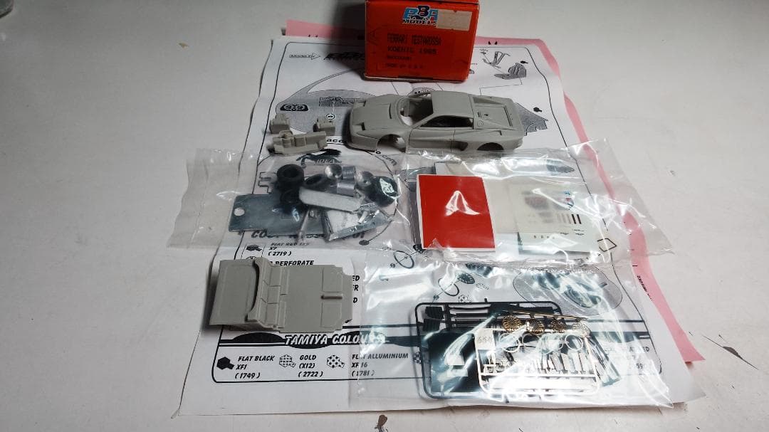 Ferrari Testarossa Koenig 1985 未組立モデルキット