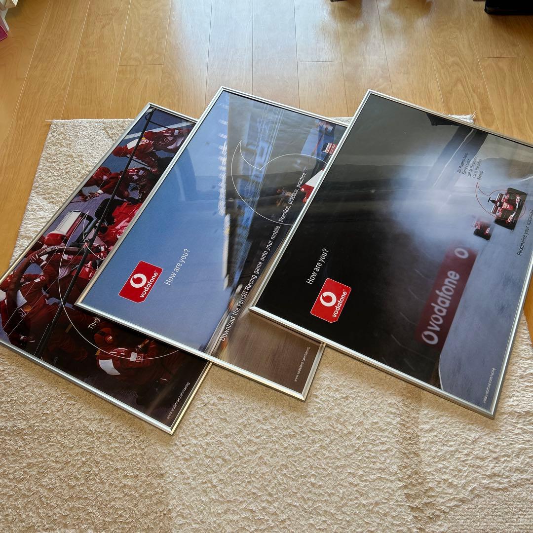 Vodafone Ferrari Racing 広告ポスター大判非売品3枚セット