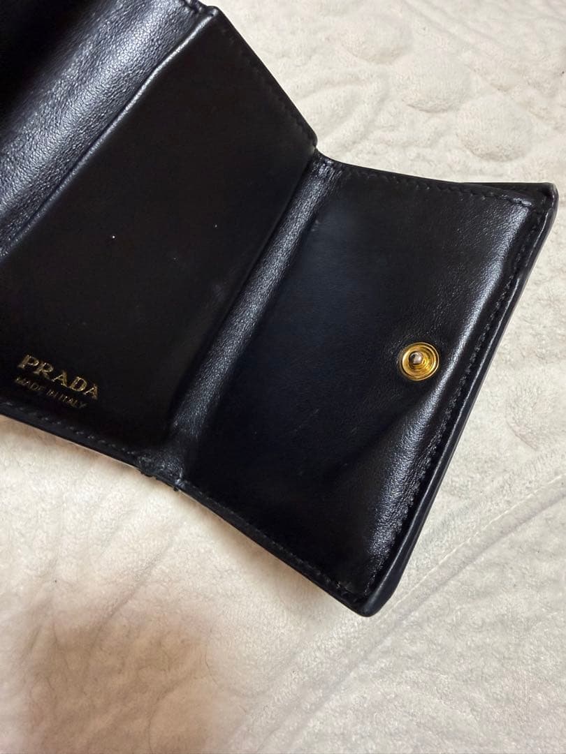 PRADA☆ブラックレザー 三つ折りミニウォレット