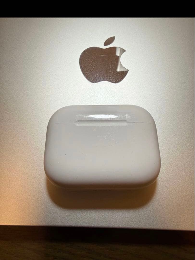 みちょぱさん専用　AirPods Pro第3世代 充電ケースのみ 正規品