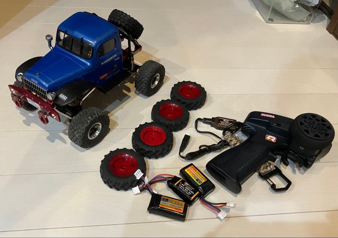 FMS 1/24 FCX24 パワーワゴン