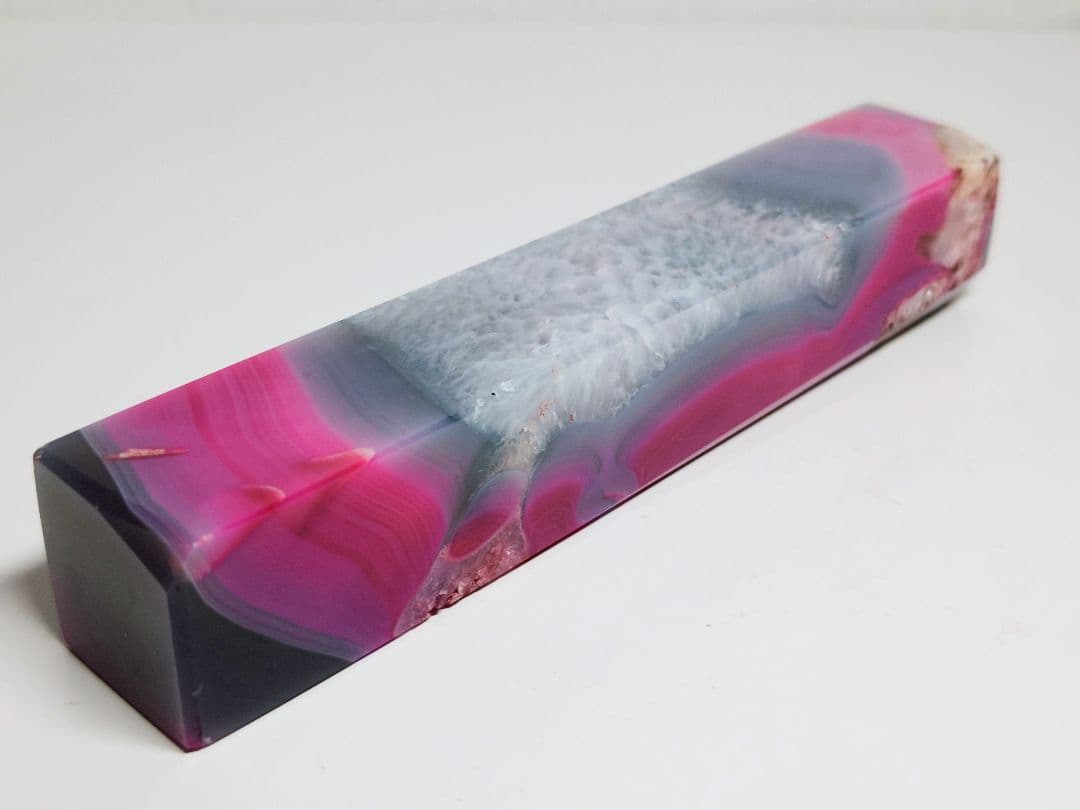 瑪瑙 401g メノウ アゲート 原石 鑑賞石 自然石 誕生石 鉱物 鉱石 水石