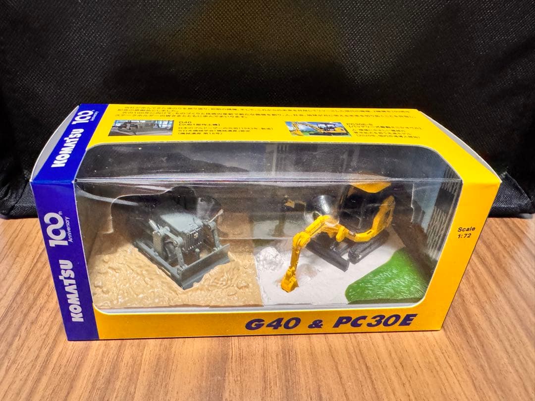 コマツ　オリジナルミニチュア　非売品　4個セット　ミニカー 乃木フェスポスター