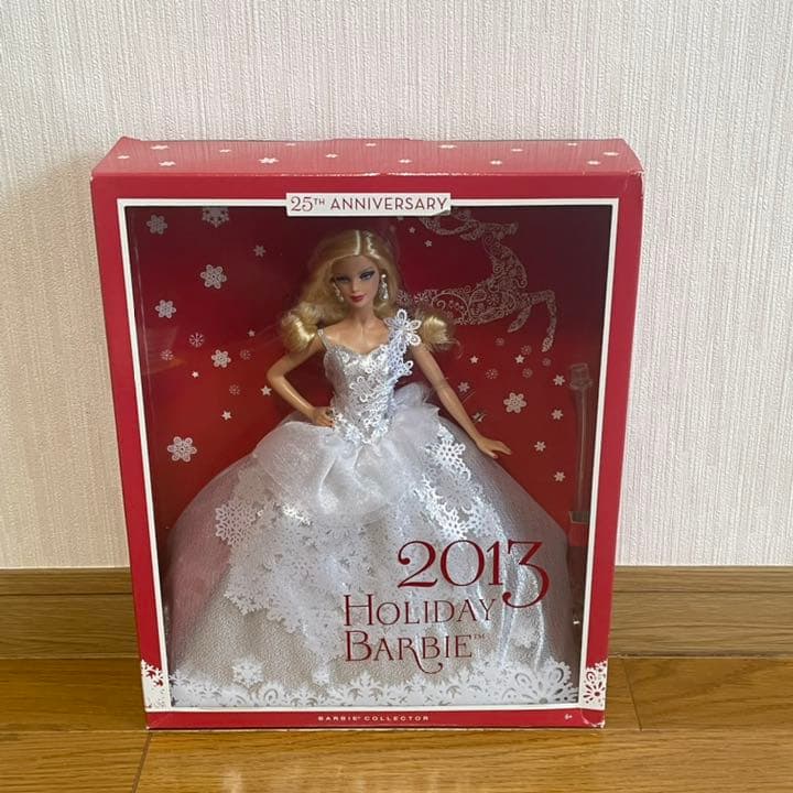 【8/31最終値下げ】　バービーコレクター2013 Holiday人形　未開封