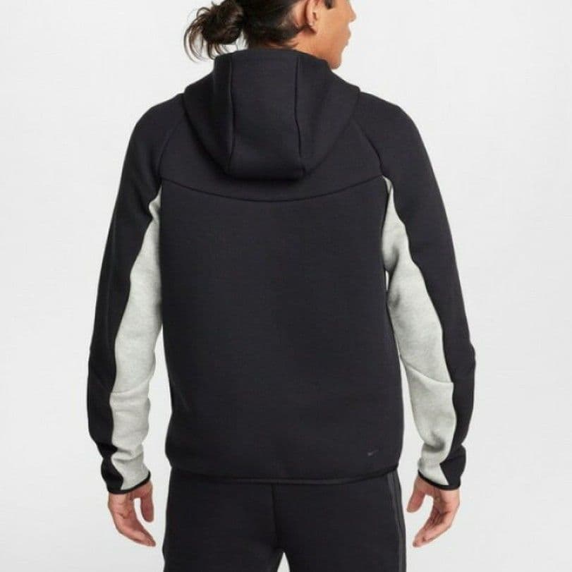 NIKE ナイキ　テックフリース フルジップ ウィンドランナー フーディ　黒×灰