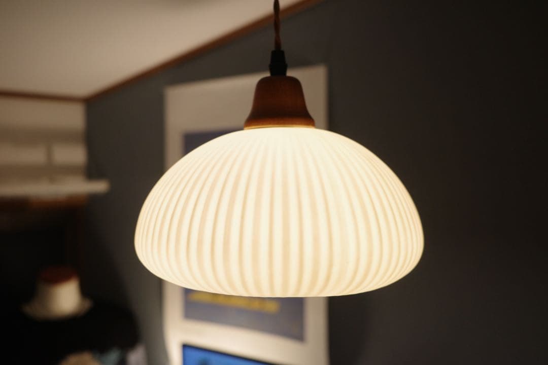 ミルクガラス ペンダントライト