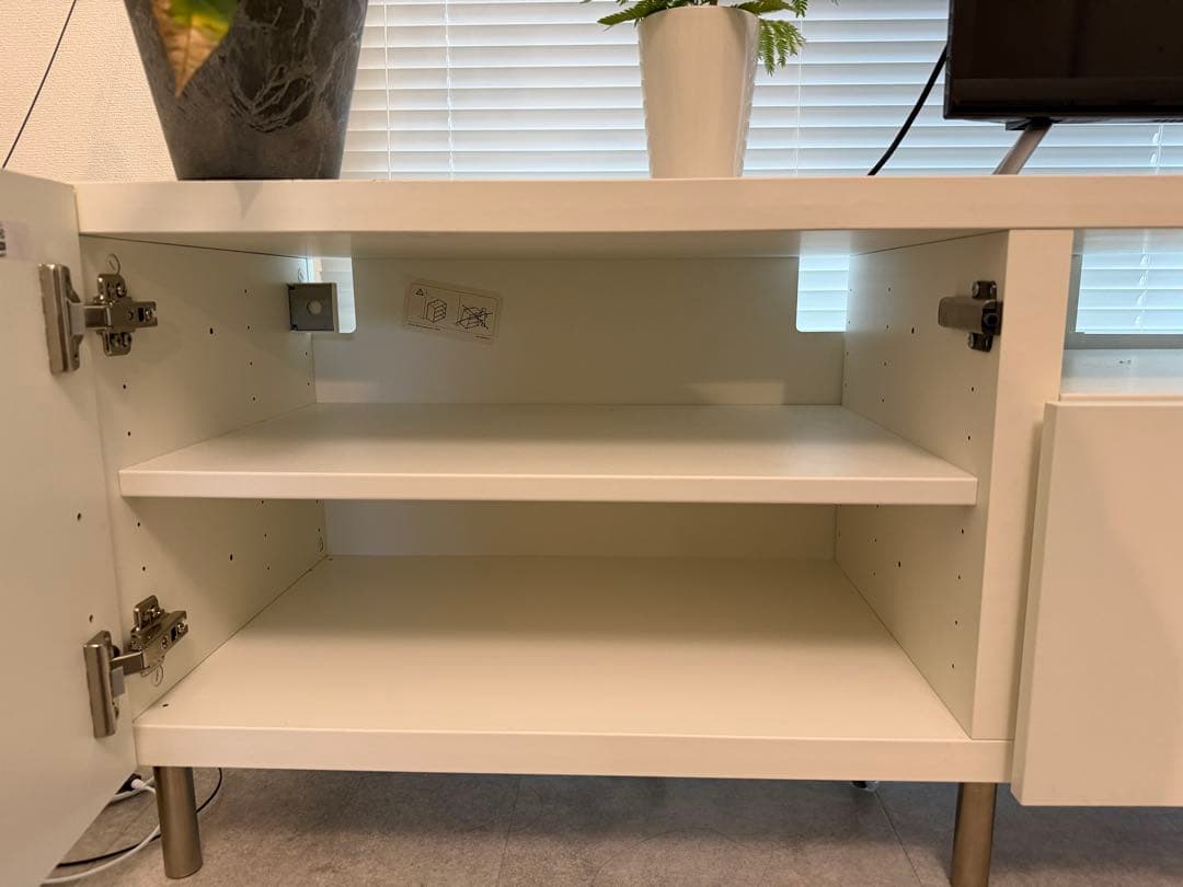 IKEA ベストー　テレビ台　180×40×48cm
