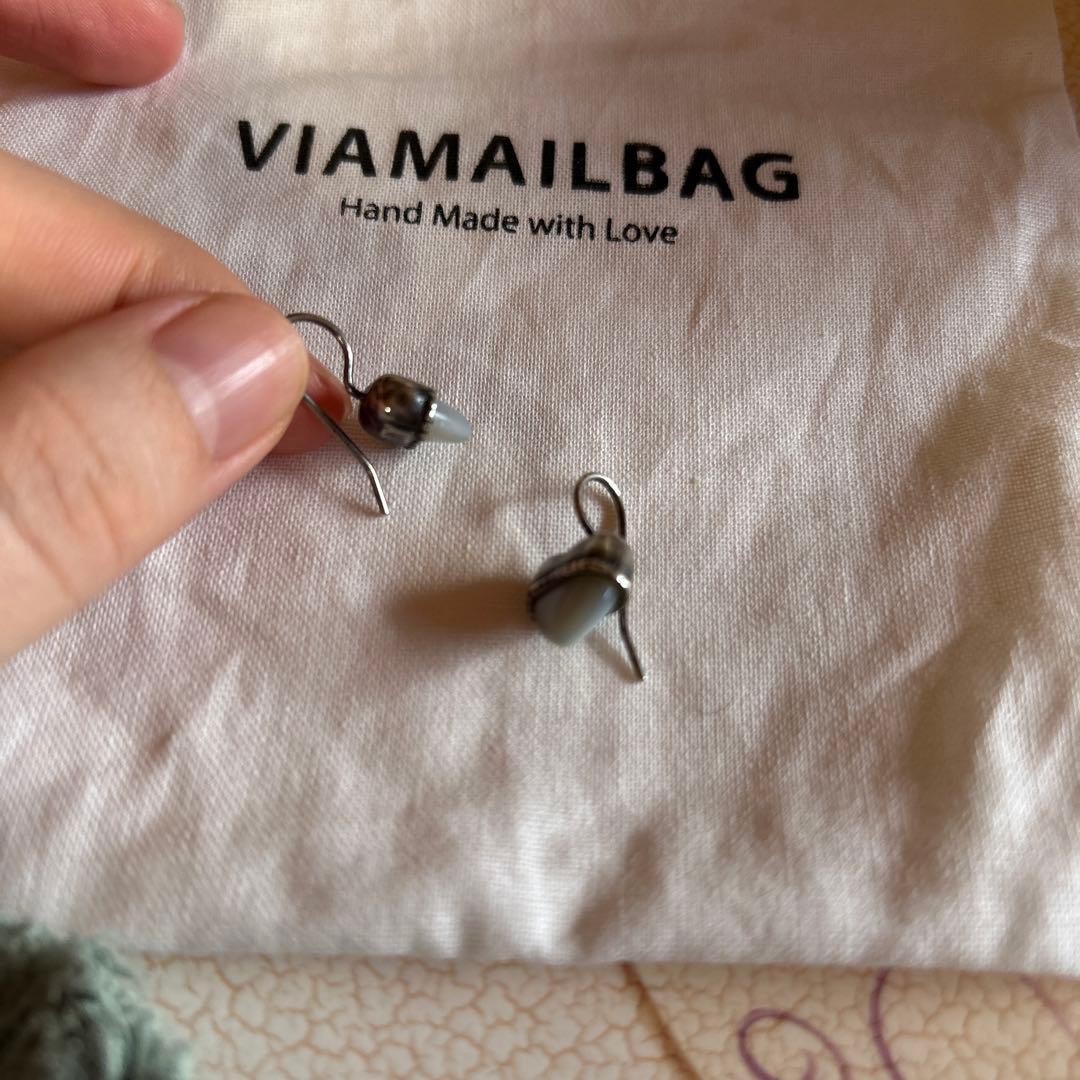 EYE LOVE YOU ピアス　ホワイト