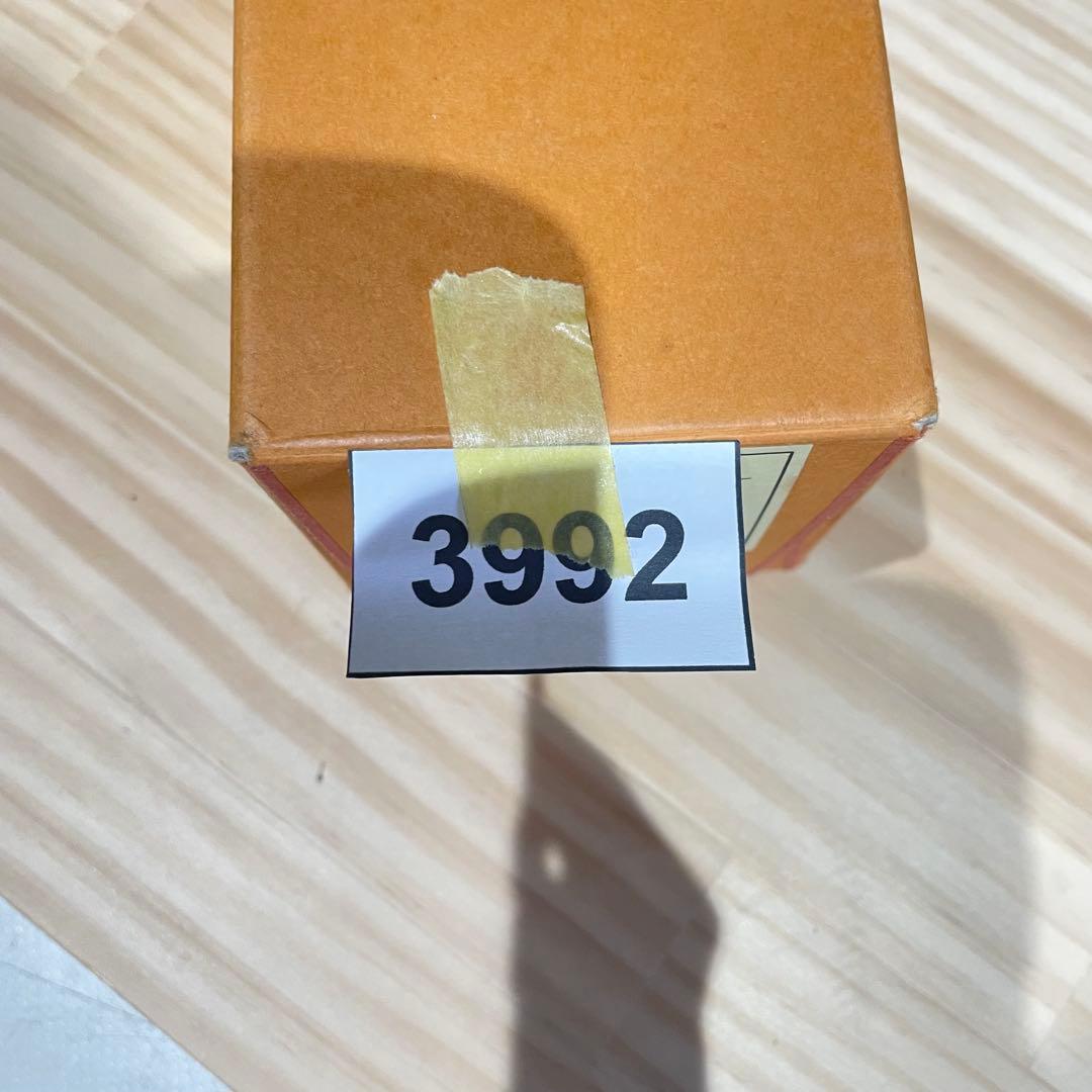 3992 泰道 「一枝春 紅梅」 共箱 肉筆 紙本 掛軸 臨済宗 大徳寺 禅語