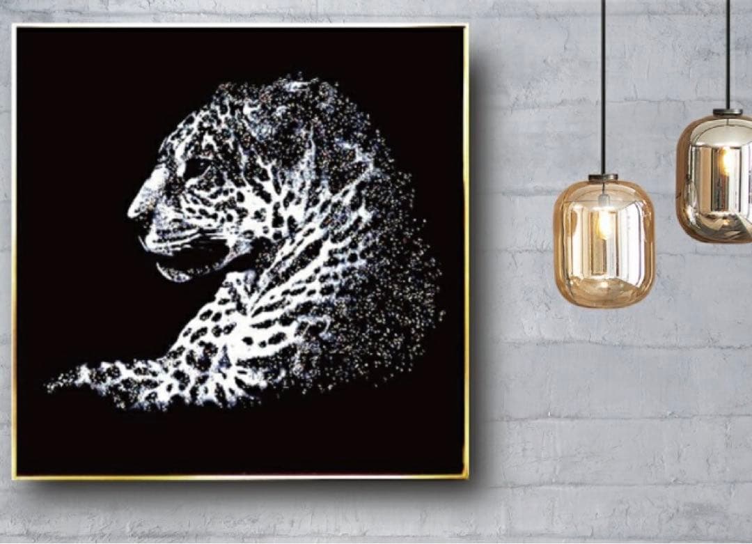 クリスタルアートパネル 水晶絵 水晶パネル 豹 パンサー 虎 モノトーン 黒 金