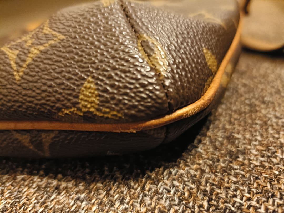【Louis Vuitton】 モノグラム ミュゼットタンゴ ショルダーバッグ