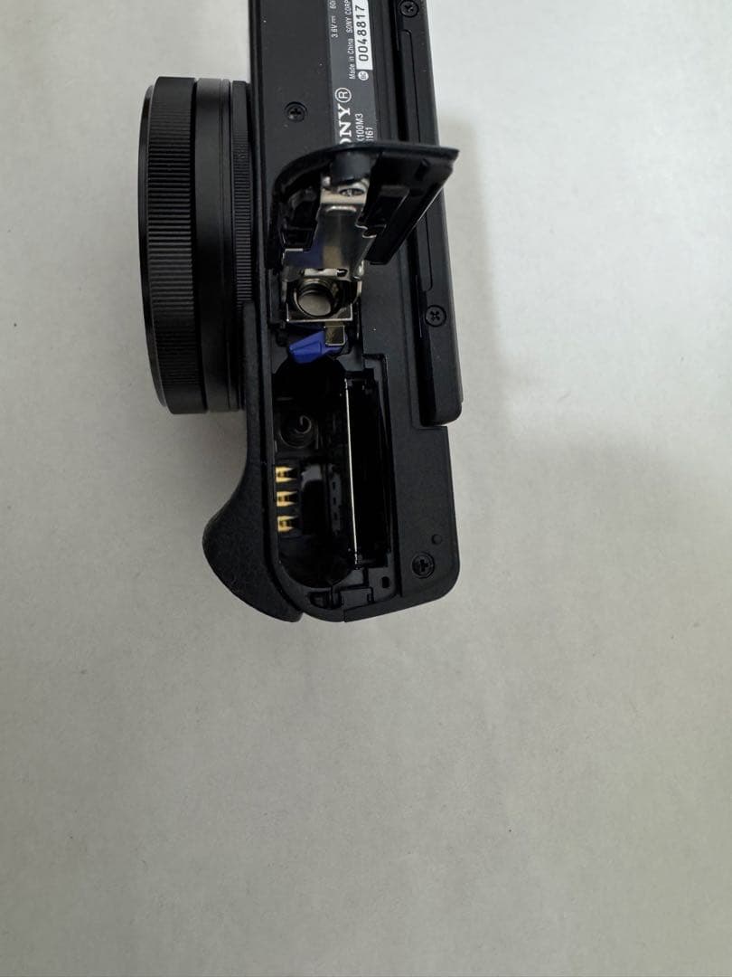 J*l様 ソニー デジタルカメラ ￼SONY RX100III (動作確認)
