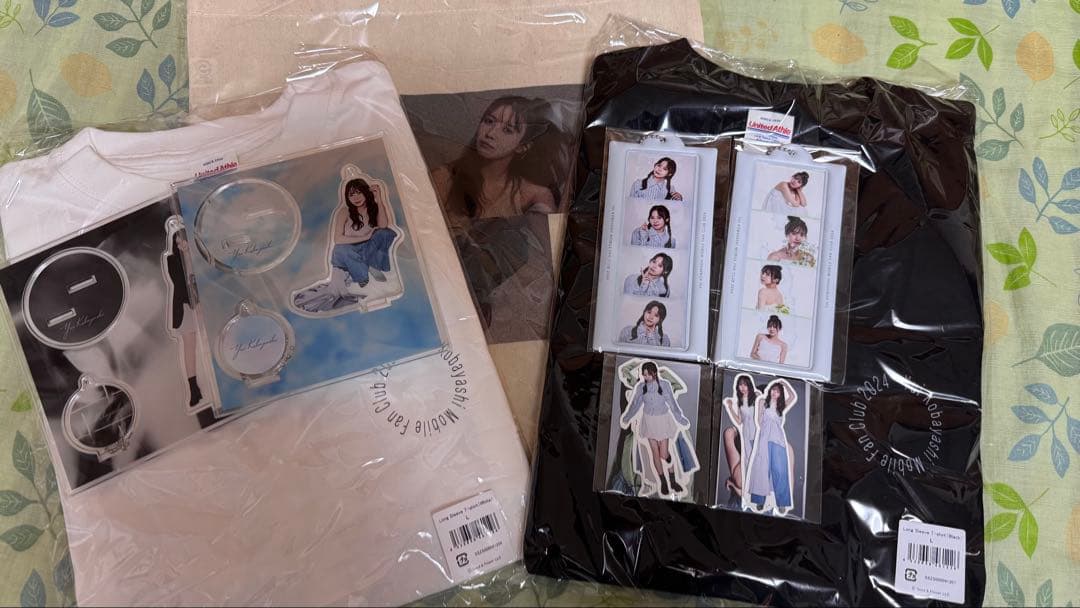 小林由依 FCグッズ