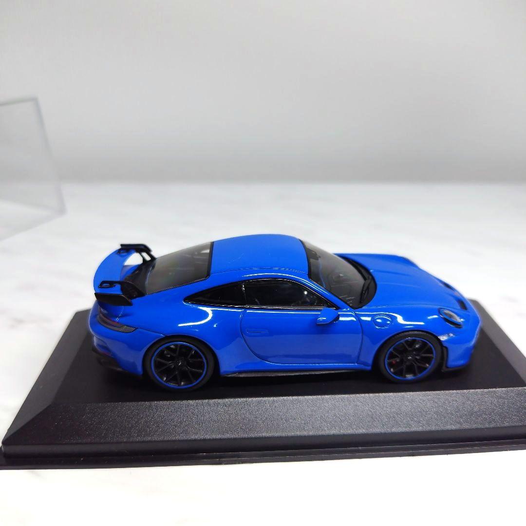 ポルシェ 911 GT3 992 ミニカー 1/43