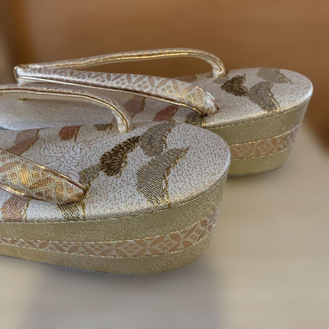 草履と和装用バッグのセット　金　ゴールド　鶴と松　新品未使用