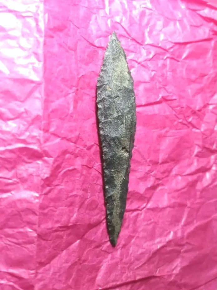 アイヌ仕様。Pro 有舌尖頭器 a 石器 サヌカイト 模写