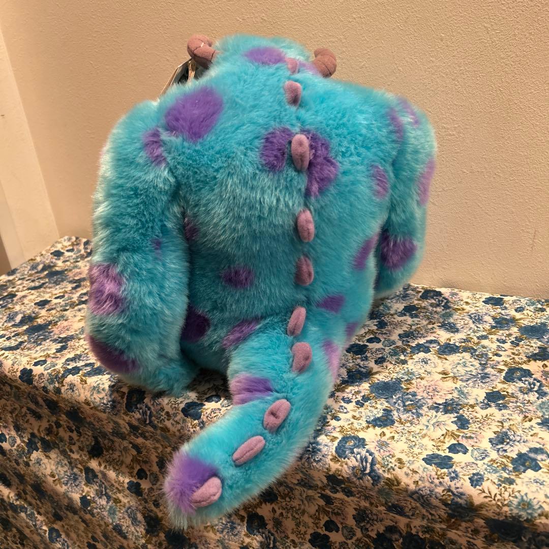 ディズニーオンアイス　モンスターズインク　サリー　ぬいぐるみ　ピクサー