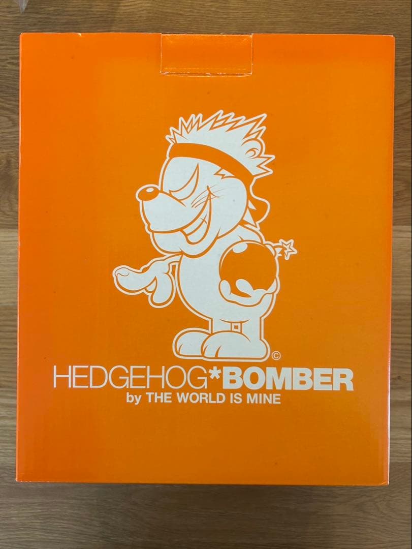 TWIM【 HEDGE HOG BOMBER オールオレンジ 】 非売品