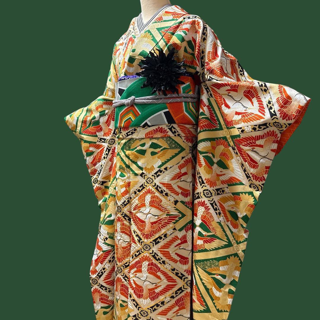 (う3)雅宴向鶴✨豪華絢爛な光を放つ金彩や格子模様のアンティーク振袖㊗️④点セット