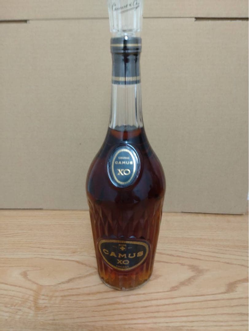 未開封　CAMUS XO コニャック 箱入り　700ml