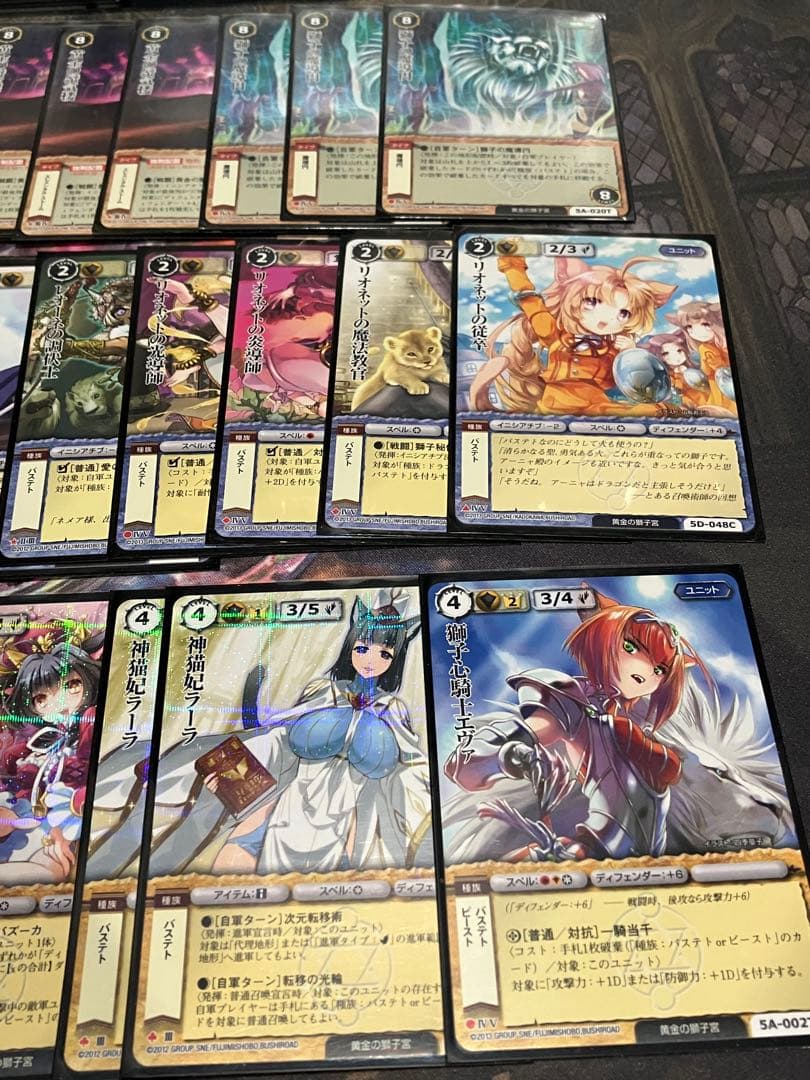 カイザー、モンコレTCG バステト、ハーピィデッキと戦闘スペル21枚