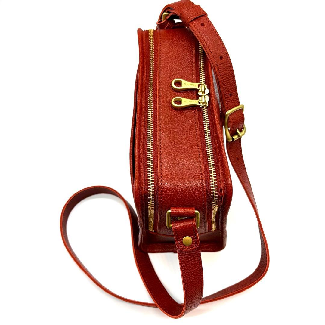 未使用 キソラ ショルダーバッグ本革クオドロ kissora 牛革 日本製レザー