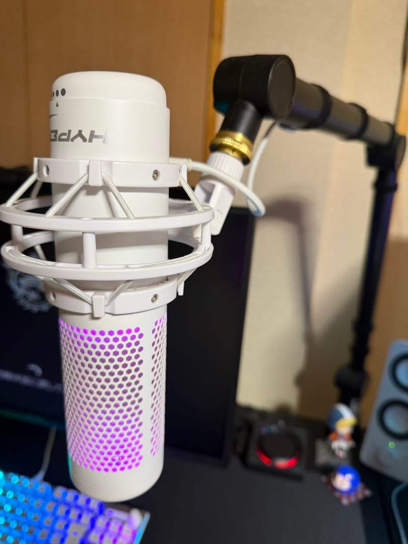 HyperX QUADCAST S White アーム付き