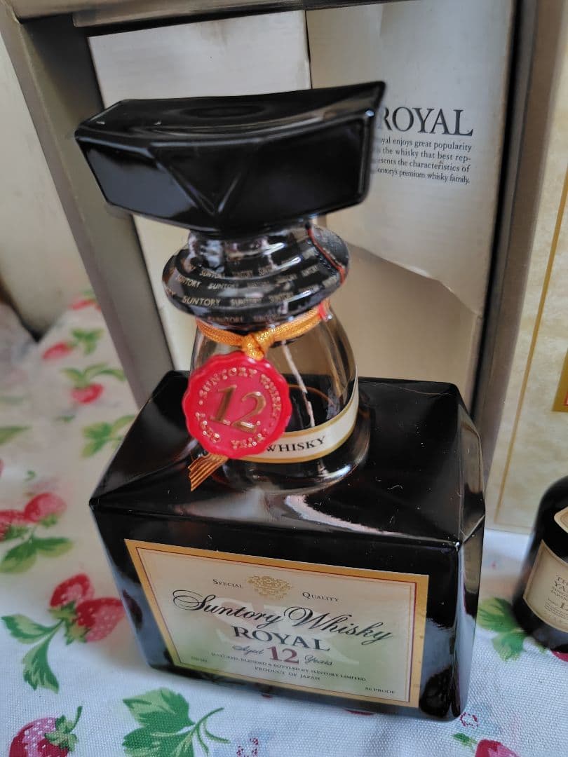 サントリー ウイスキー ローヤル12年 山崎12年　シングルモルト ミニ